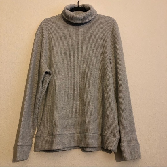 EXPRESS Gray Waffle Knit Turtleneck Sweater Men Size Large - Picture 1 of 6